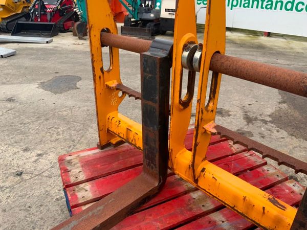 JCB TELEPORTER FORK CARRIAGE.......3933. 365956426