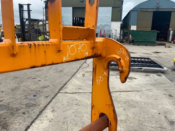 JCB TELEPORTER FORK CARRIAGE.......3933. 365956422