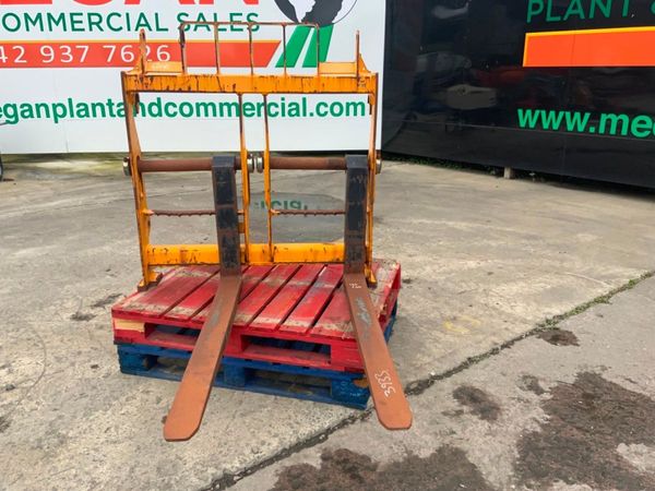 JCB TELEPORTER FORK CARRIAGE.......3933. 365956430