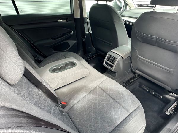 211 VW Golf MK8 2.0TDI 365974012