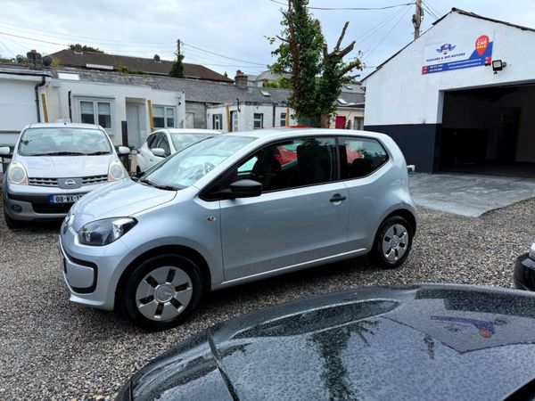 Volkswagen up! 2013 365979534
