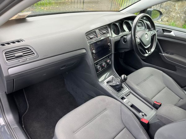 Volkswagen Golf 1.6 TDI 5DR 115HP Trendline 365979904