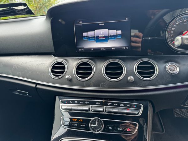 Mercedes-Benz E-Class 2017 AVANTGARDE/ NEW NCT! 365971784