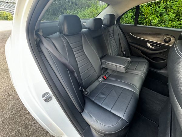 Mercedes-Benz E-Class 2017 AVANTGARDE/ NEW NCT! 365971791