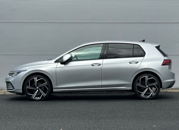 211 VW Golf MK8 2.0TDI 365973838