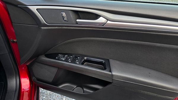 🔥 2015 Ford Mondeo 2.0TDCi 180PS Titanium 366016382