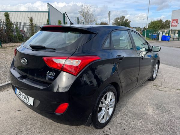 Hyundai i30 2015 deluxe 1.6 crdi 366026383