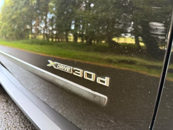 BMW X5 2010 7 Seats Diesel Automatic 366026841