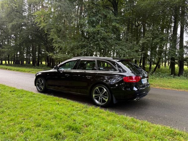 Audi A4 2009 2.0 TDI S line Estate 366026956