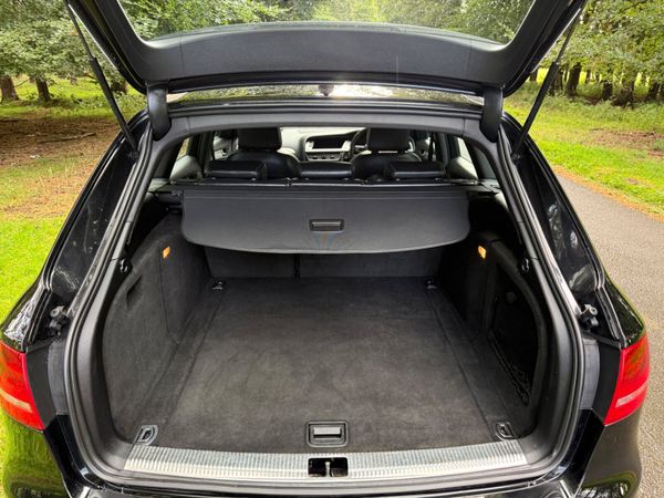 Audi A4 2009 2.0 TDI S line Estate 366026977
