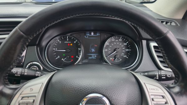 Nissan Qashqa TEKNA 360 camera timing belt done 366027514