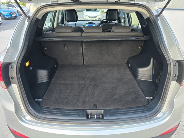 Hyundai ix35 2012 366021125