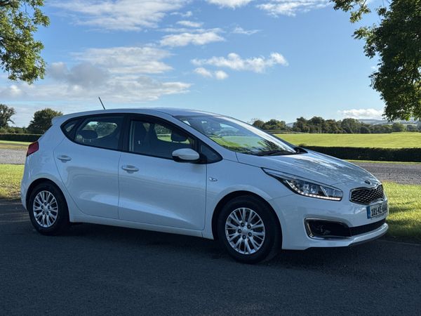 Kia Ceed 2018 EX 1.6 Diesel Low mileage 366037611