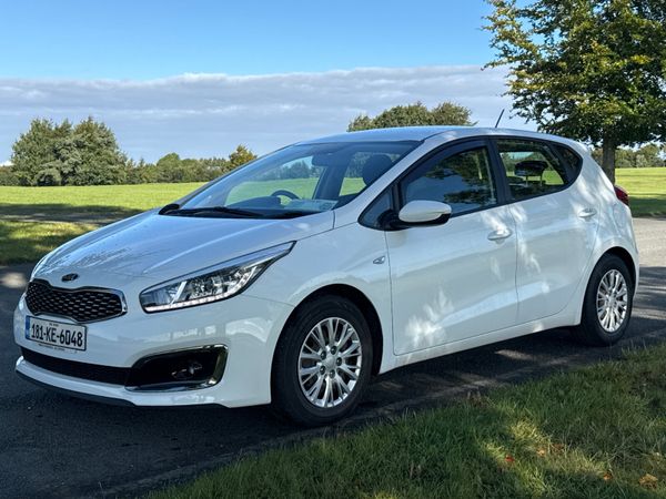 Kia Ceed 2018 EX 1.6 Diesel Low mileage 366037644