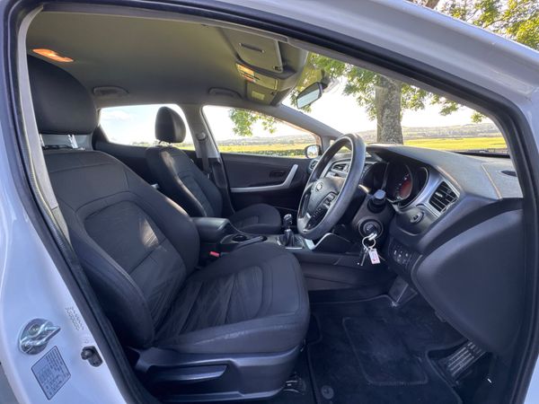Kia Ceed 2018 EX 1.6 Diesel Low mileage 366037690