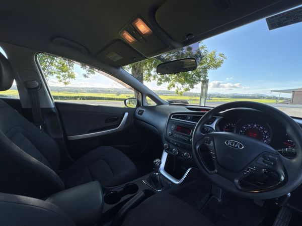 Kia Ceed 2018 EX 1.6 Diesel Low mileage 366037725