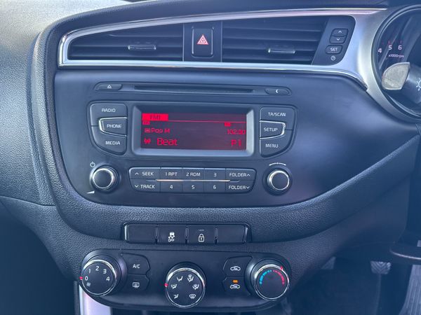 Kia Ceed 2018 EX 1.6 Diesel Low mileage 366037764