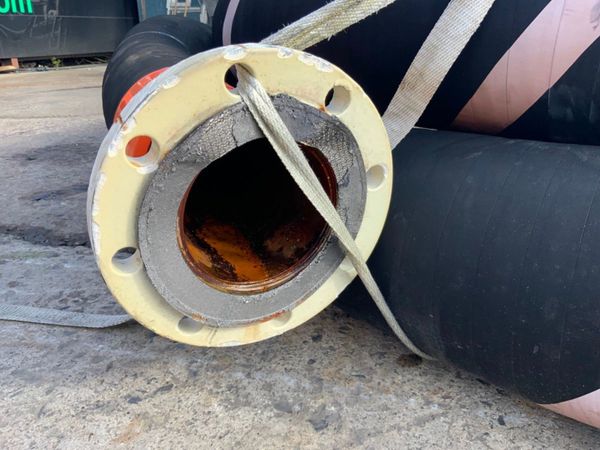 5" x 18mts FLOATING FUEL TRANSFER HOSE .....006. 366038974