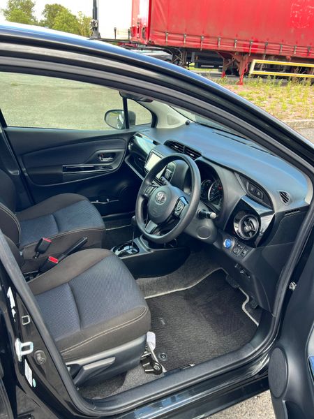 TOYOTA VITZ 2018 1.5L PETROL AUTOMATIC HYBRID 366048691
