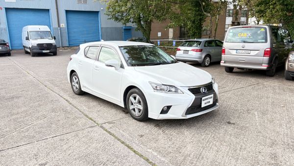 Lexus CT 1.8 Hybrid 2015 366040509