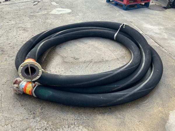 5" x 18mts MARINE  TRANSFER HOSE.....001. 366042652