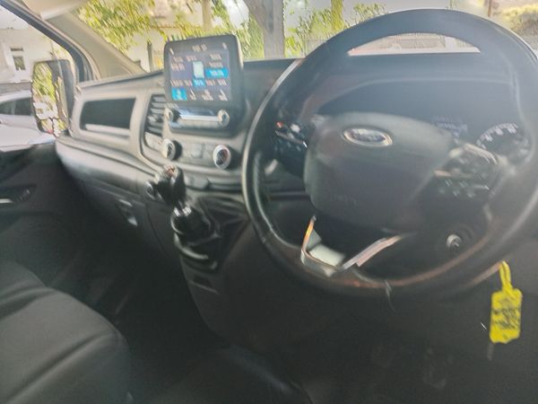 Ford Transit 2021 366059115