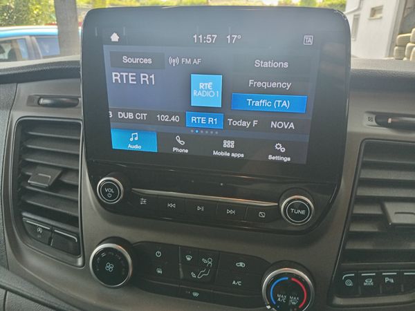 Ford Transit 2021 366059111