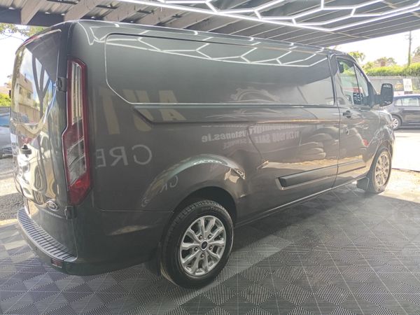Ford Transit 2021 366059129
