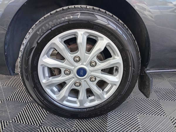 Ford Transit 2021 366059122