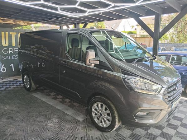 Ford Transit 2021 366059135