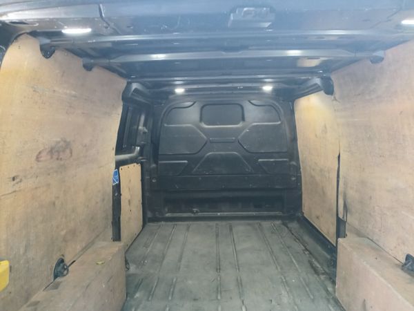 Ford Transit 2021 366059133