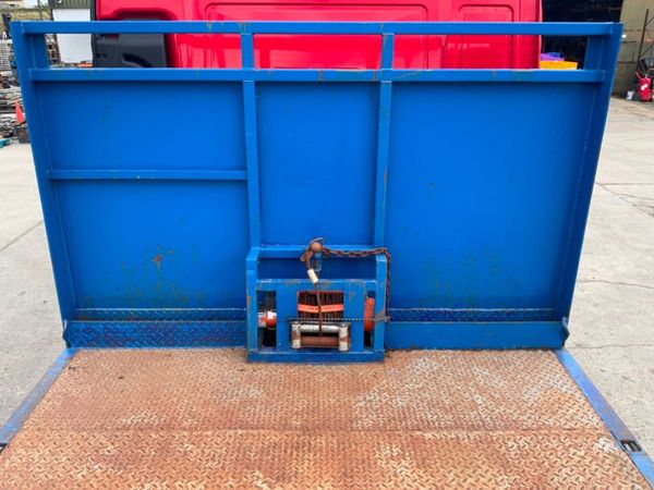 MAN TGS 26 Tonne Rear Lift Beavertail Recovery Bo 366067824