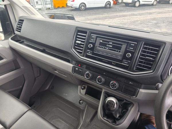 Volkswagen Crafter 2020 366068592