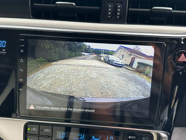 TOYOTA AURIS 2016 HYBRID Leather Spec Automatic 366074963