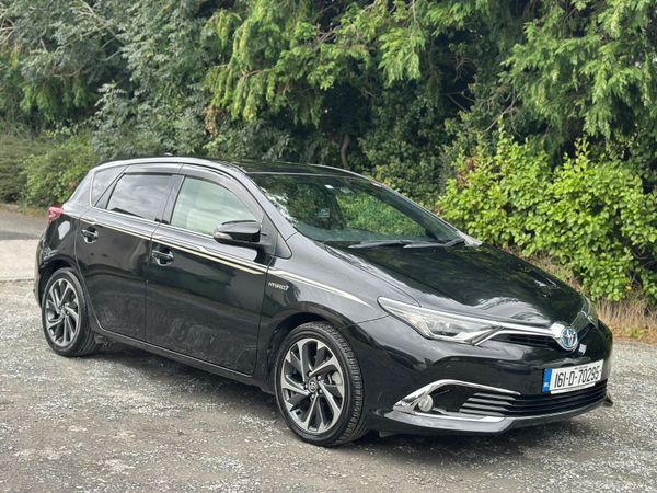 TOYOTA AURIS 2016 HYBRID Leather Spec Automatic 366074973