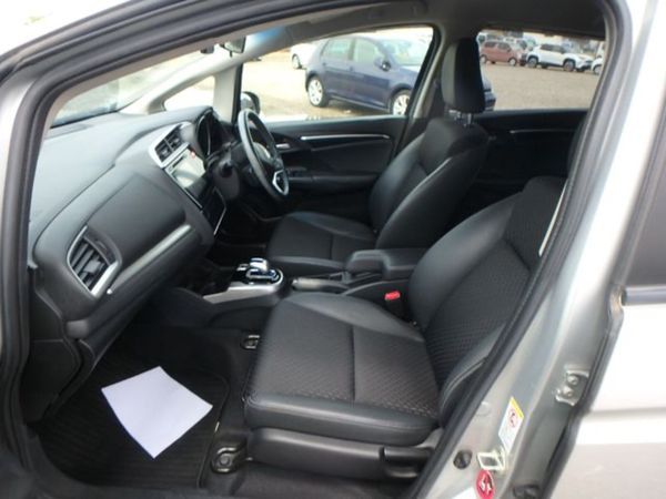 2014 Honda Fit 1.5 Hybrid LOW KMS 366116104