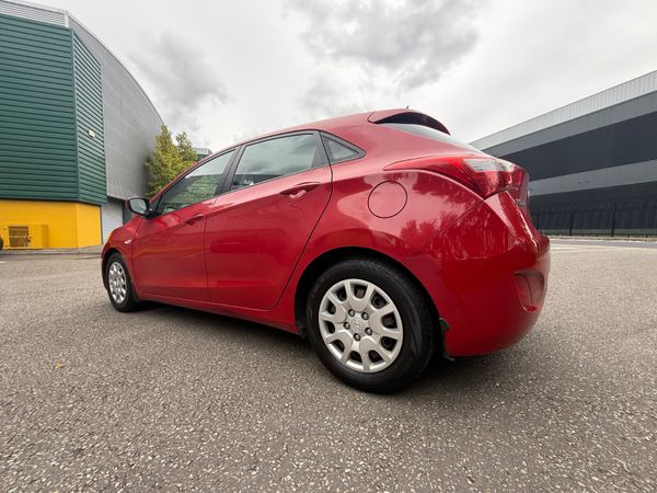 Hyundai i30 1.4 CRDI 5 Door Hatchback 366119237