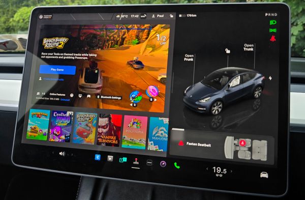 🔥2022 Tesla Model Y Long Range AWD/Low miles 366112719