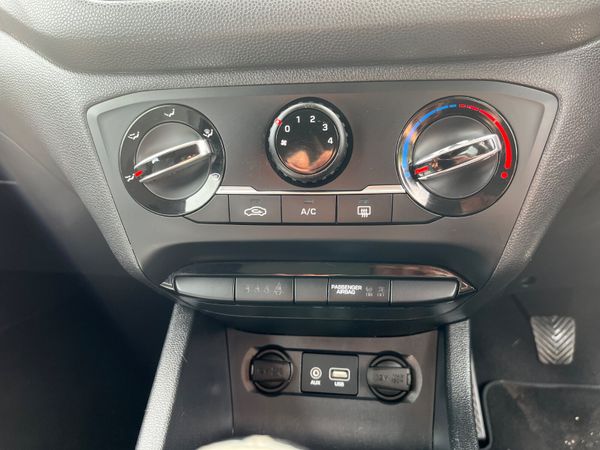 Hyundai i20 1.2 Deluxe 366113962