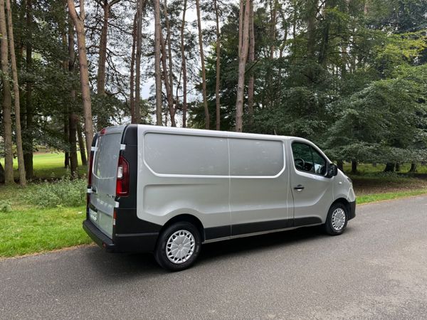 Renault Trafic 2016 Diesel Van 366125866