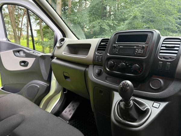 Renault Trafic 2016 Diesel Van 366125868