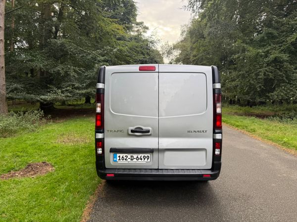 Renault Trafic 2016 Diesel Van 366125863
