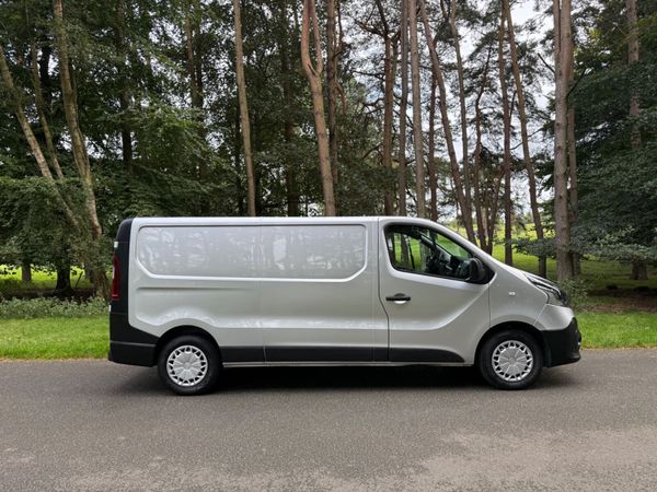 Renault Trafic 2016 Diesel Van 366125874