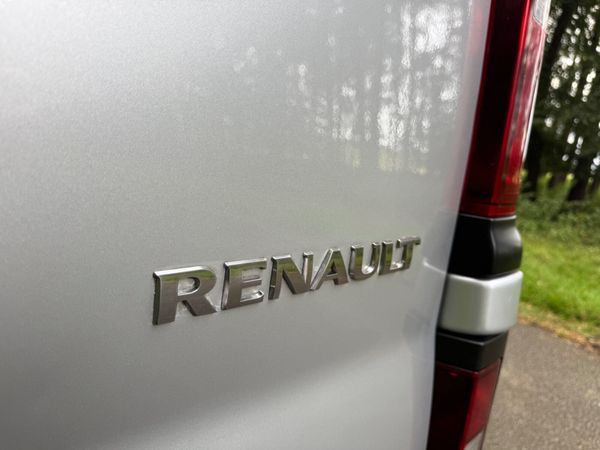 Renault Trafic 2016 Diesel Van 366125879