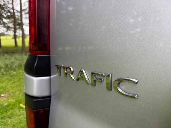 Renault Trafic 2016 Diesel Van 366125881