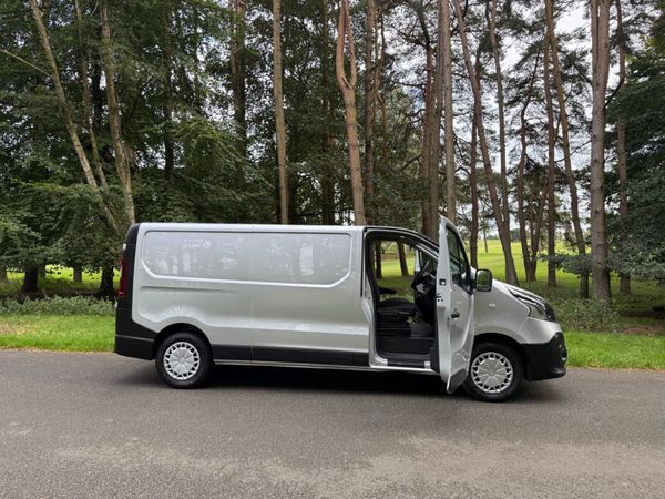 Renault Trafic 2016 Diesel Van 366125896