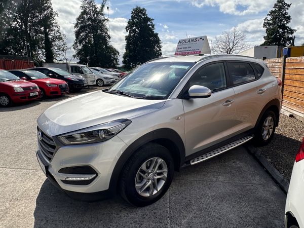 Hyundai Tucson 2017 petrol 366126019