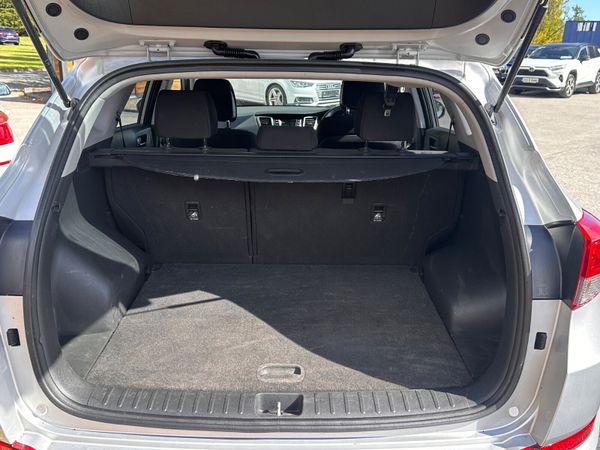 Hyundai Tucson 2017 petrol 366126027