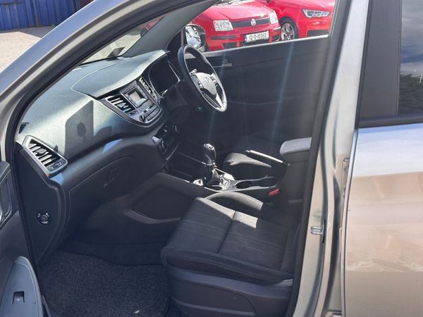 Hyundai Tucson 2017 petrol 366126028