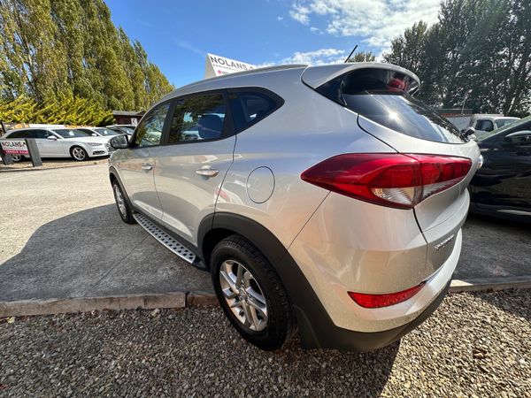 Hyundai Tucson 2017 petrol 366126021